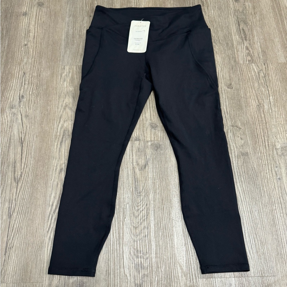 Fabletics NWT Oasis PureLuxe Crossover Legging 7/8 High Waisted - Black Medium